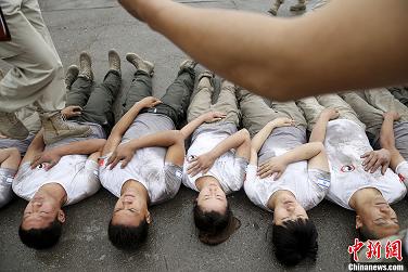 �й�ħ������ѵ��Ӫ֮�Ƶ��콾ѧԺѵ����ͼ