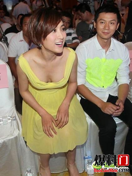 公司带您领略真空上阵的十大女星风采