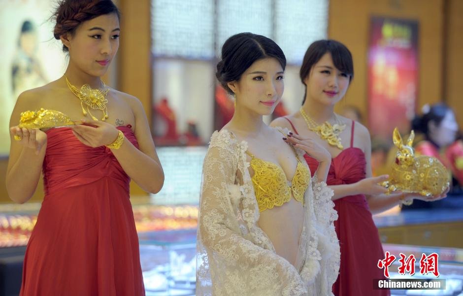 HOLDI��ס���ջ�,ģ�����ż�ֵ����ƽ���������,���ƽ�����ģ��